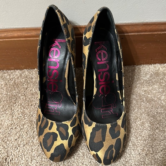 Kensie Girl Animal Print Heels - Picture 1 of 5